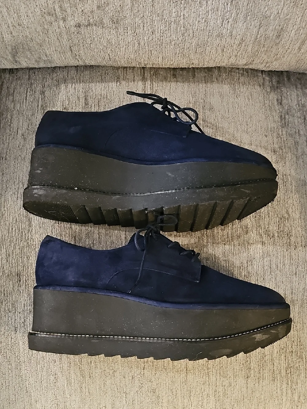 Stuart Weitzman stuart weitzman